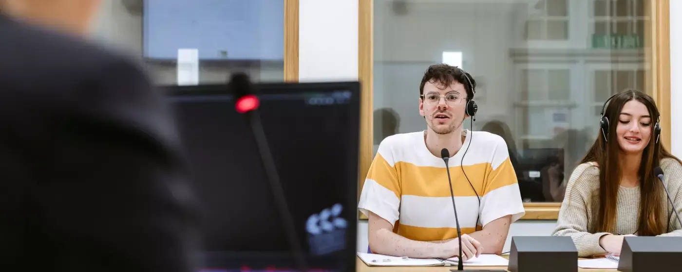 APPLIED LANGUAGES Studies BSc(Hons)